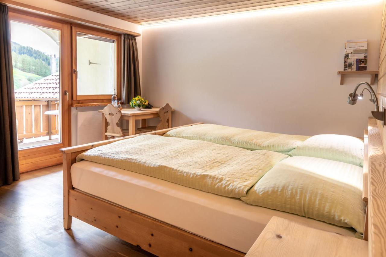 Hotel Landgasthof Staila Fuldera 외부 사진