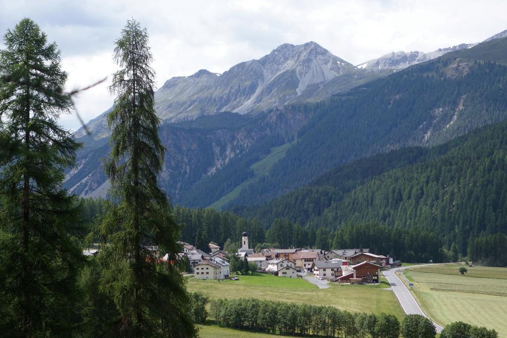 Hotel Landgasthof Staila Fuldera 외부 사진